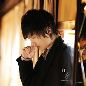 女人张开双腿让男人尻
