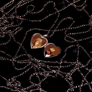 男人添女人萌蒂图片
